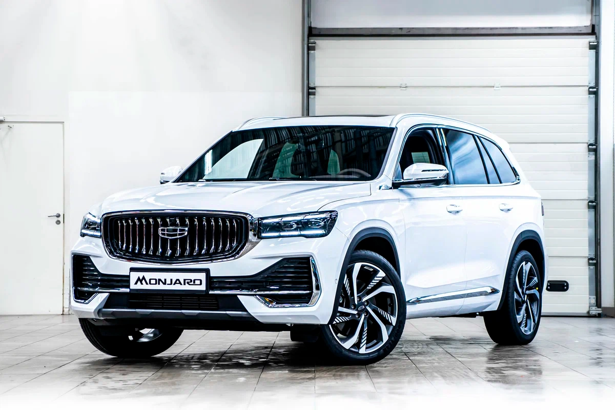 Купить Geely Monjaro в Екатеринбурге