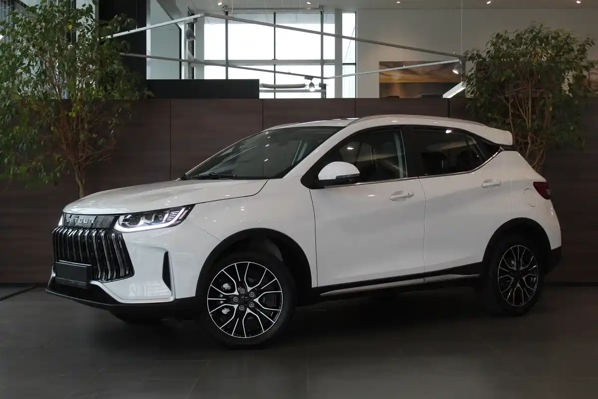 Купить Jetour X50 в Екатеринбурге