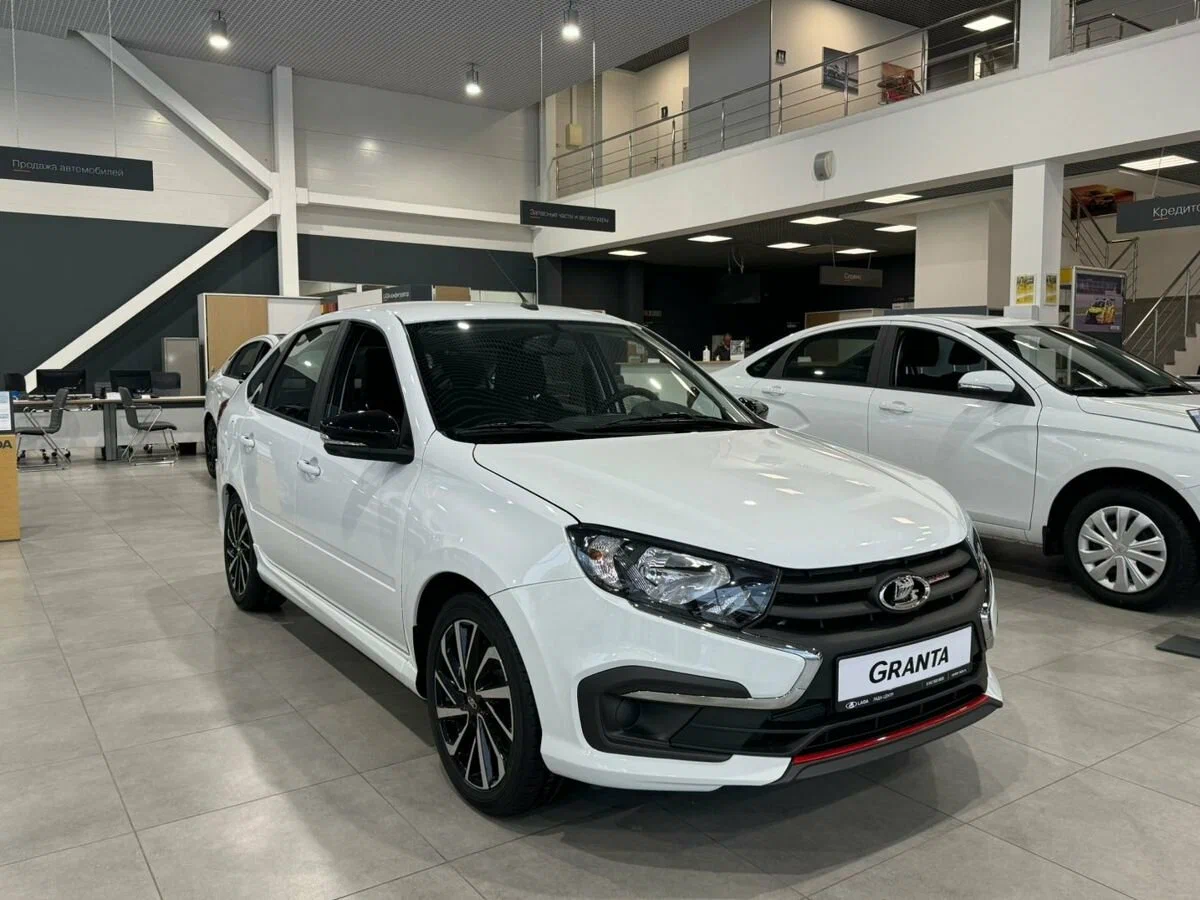 Купить Lada Granta Sport Лифтбек в Екатеринбурге