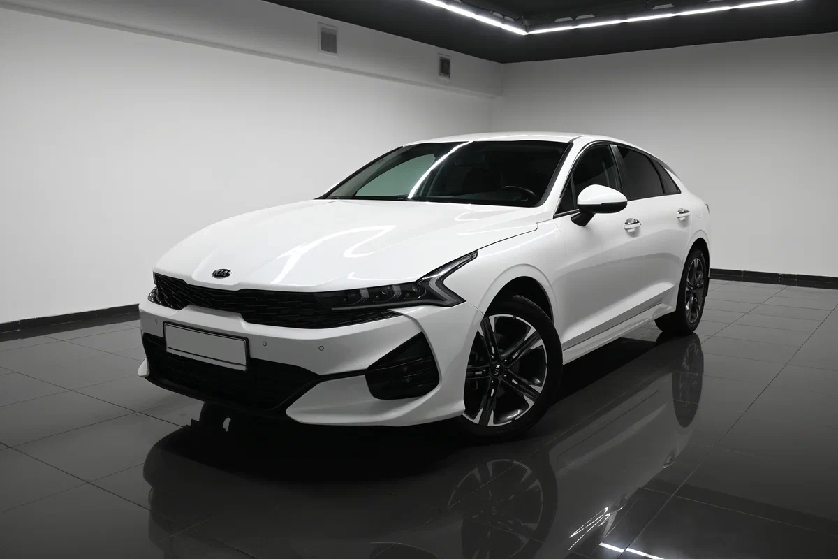 Купить KIA K5 в Екатеринбурге