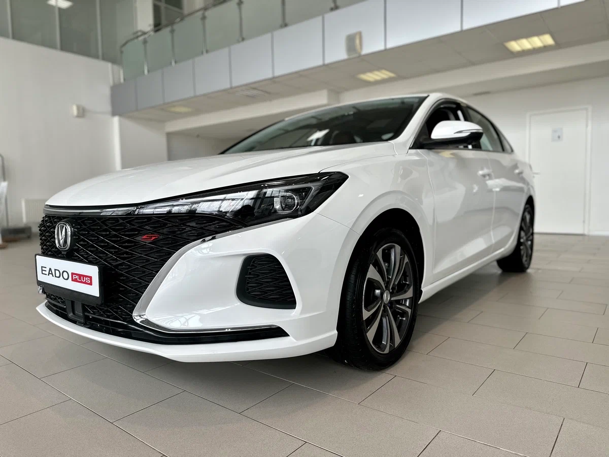 Купить Changan EADOPlus в Екатеринбурге